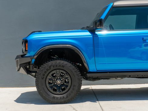 Used 2021 Ford Bronco Wildtrak AWD/4WD image 18