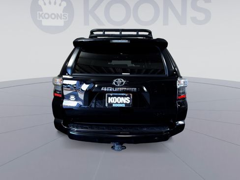 Used 2024 Toyota 4Runner TRD Pro AWD/4WD image 5