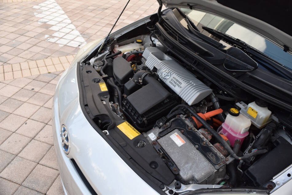 Used 2010 Toyota Prius Two w/ Preferred Accessory Pkg FWD image 90