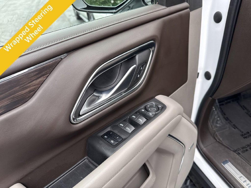 Used 2023 Chevrolet Tahoe Z71 w/ Luxury Package AWD/4WD image 21