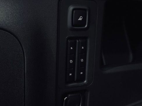 New 2026 Lincoln Navigator Reserve w/ Jet Appearance Package AWD/4WD image 12