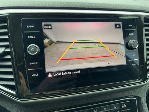 Used 2023 Volkswagen Atlas SE w/ Panoramic Sunroof Package image 69