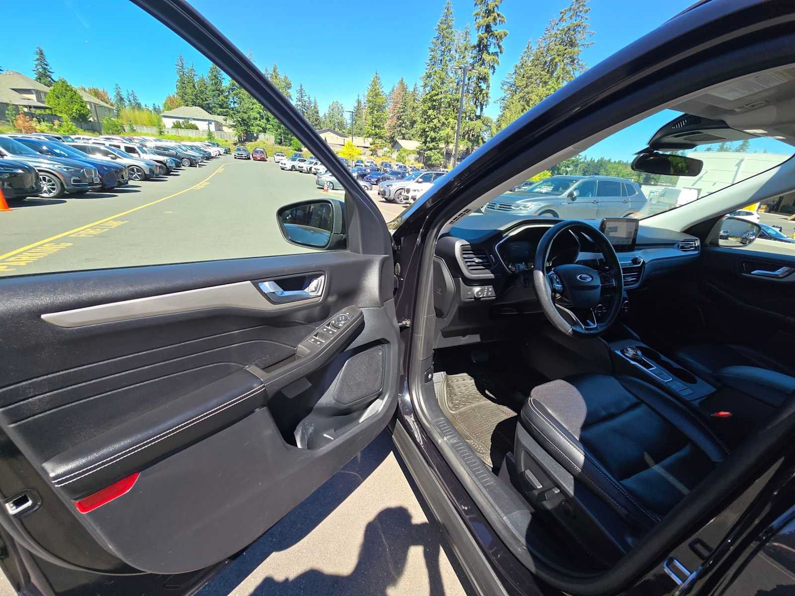 Used 2021 Ford Escape SEL FWD image 20