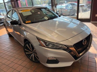 Used 2021 Nissan Altima 2.5 SR