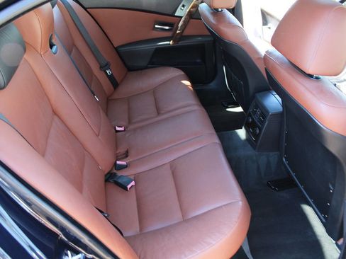 Used 2007 BMW 530xi Sedan image 37