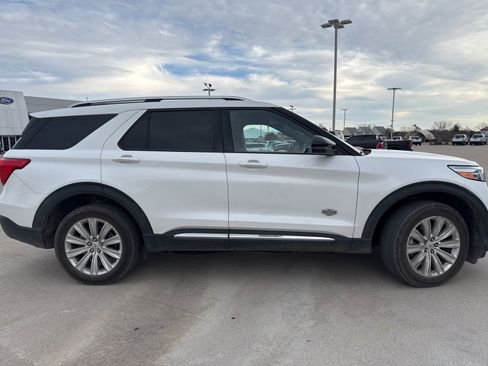 Used 2022 Ford Explorer King Ranch w/ Class IV Trailer Tow Package image 2