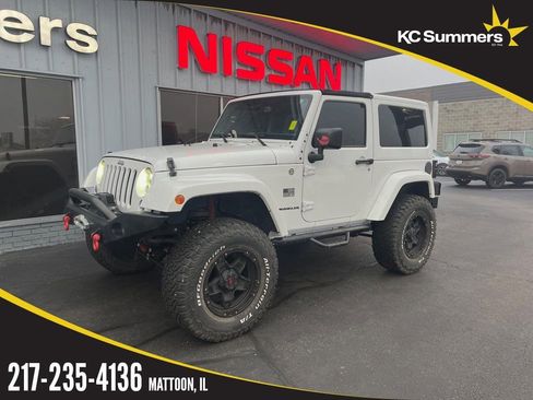 Used 2015 Jeep Wrangler Sahara w/ Connectivity Group image 1