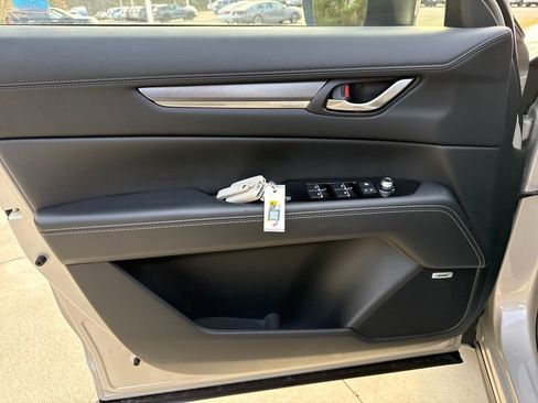 Used 2024 MAZDA CX-5 AWD 2.5 S w/ Premium Package image 14