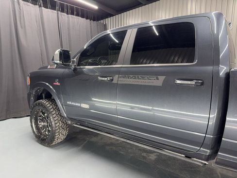 Used 2020 RAM 2500 Limited AWD/4WD image 7