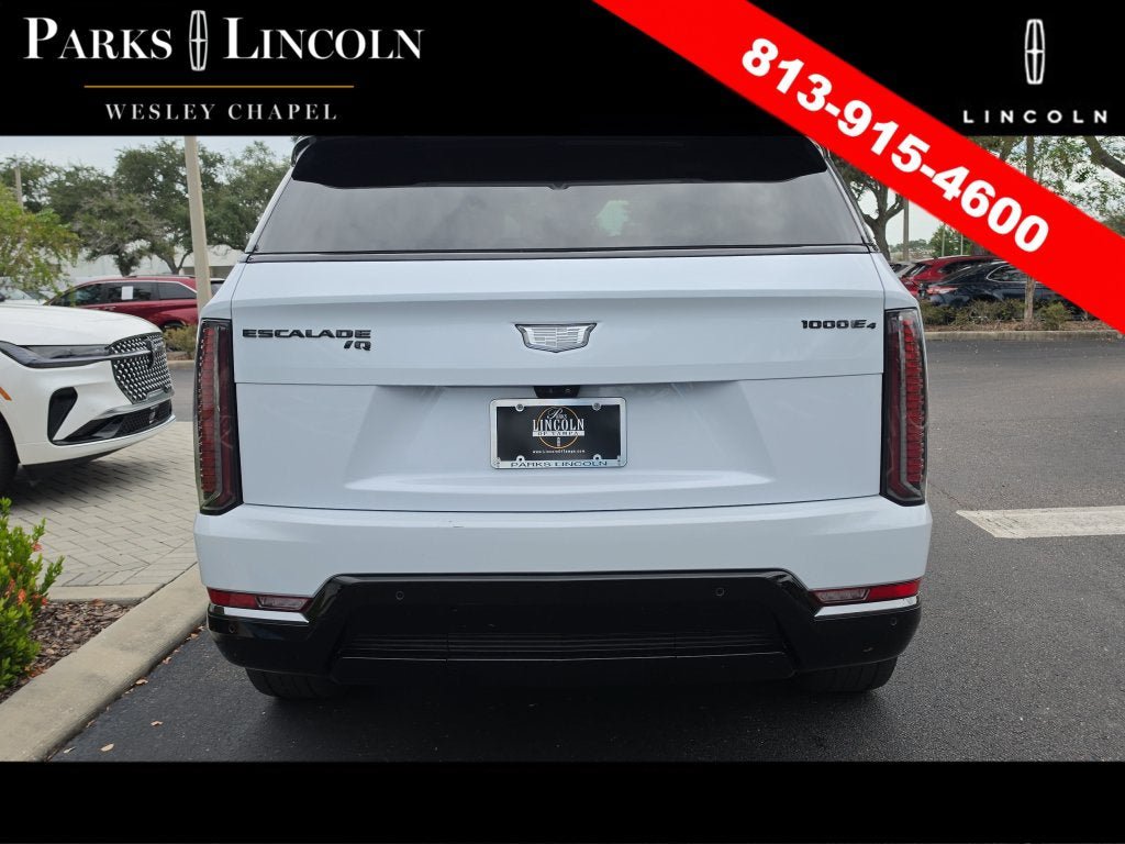 Used 2026 Cadillac Escalade IQ Sport 1 w/ LPO, ONYX Package AWD/4WD image 5