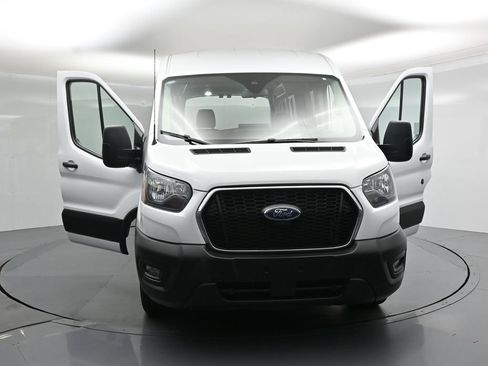 Certified 2023 Ford Transit 250 Medium Roof RWD image 22