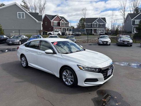 Used 2020 Honda Accord LX image 2