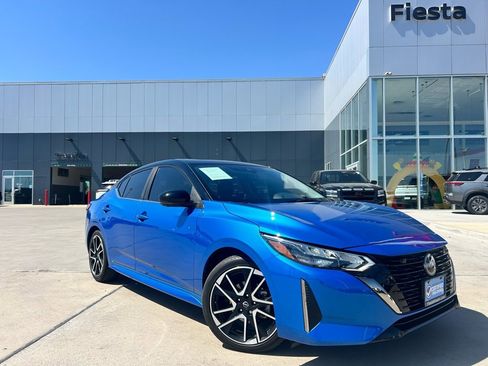 Certified 2024 Nissan Sentra SR w/ SR Premium Package image 1