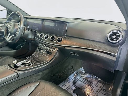 Used 2020 Mercedes-Benz E 450 4MATIC Sedan image 29