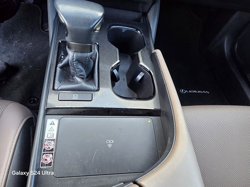 Used 2023 Lexus ES 350 w/ Premium Package image 27