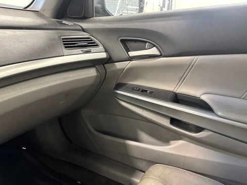 Used 2010 Honda Accord EX-L image 12