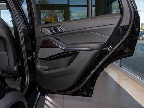 New 2026 BMW X5 xDrive40i w/ Premium Package image 36