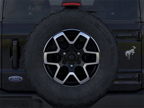 New 2025 Ford Bronco Outer Banks image 24