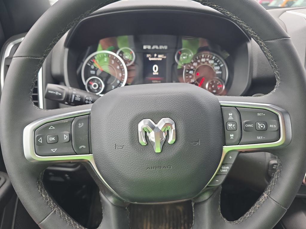 Used 2025 RAM 1500 Big Horn AWD/4WD image 15
