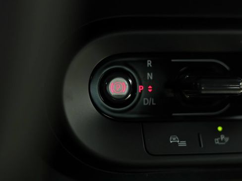 New 2026 MINI Cooper 2-Door Hardtop FWD image 38