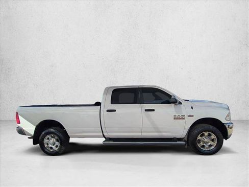 Used 2017 RAM 2500 SLT w/ Protection Group image 4