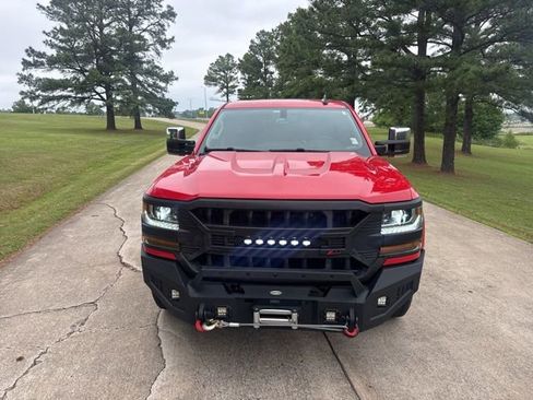 Used 2018 Chevrolet Silverado 1500 LTZ Z71 AWD/4WD image 35