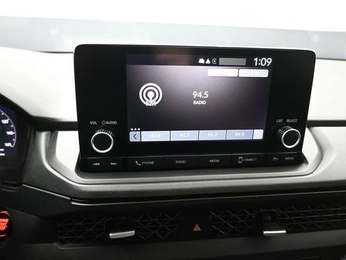 Used 2023 Honda Accord EX image 29