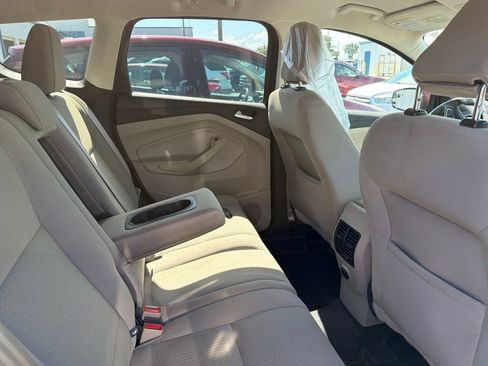 Used 2018 Ford Escape SE AWD/4WD image 16
