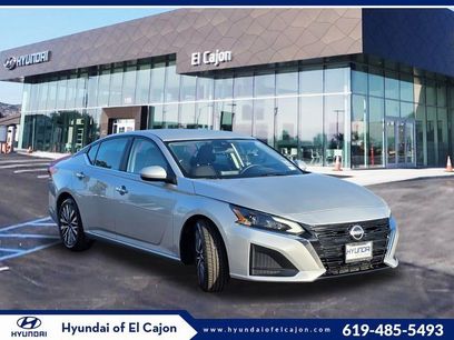 Used 2023 Nissan Altima 2.5 SV