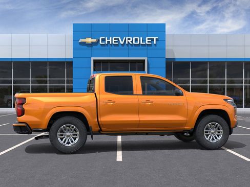 New 2025 Chevrolet Colorado LT w/ LT Convenience Package RWD image 29