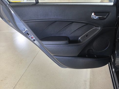 Used 2015 Kia Forte LX w/ Popular Package FWD image 10