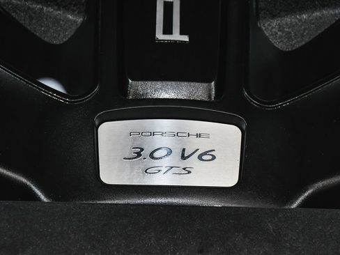 Used 2018 Porsche Macan GTS image 62