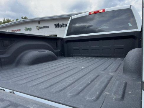 Used 2026 RAM 2500 Big Horn AWD/4WD image 6