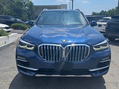 Used 2019 BMW X5 xDrive40i w/ Convenience Package AWD/4WD image 2