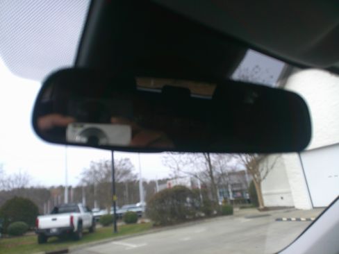 Used 2022 Toyota Highlander LE image 28