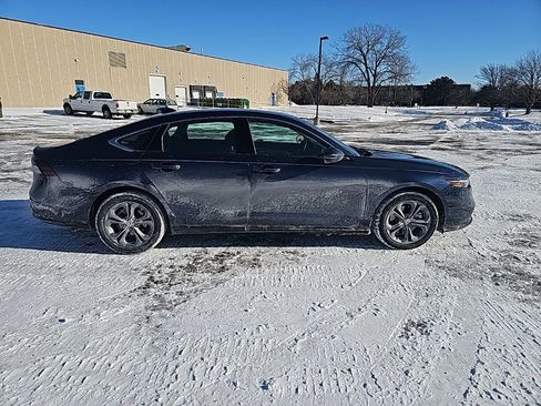 Used 2023 Honda Accord EX-L image 7