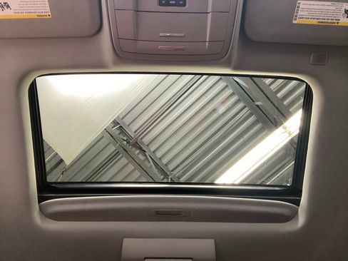 Used 2019 Chevrolet Suburban Premier image 45