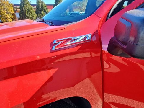 Used 2019 Chevrolet Silverado 1500 Custom Trail Boss image 22