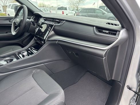 New 2026 Jeep Grand Cherokee Laredo AWD/4WD image 52