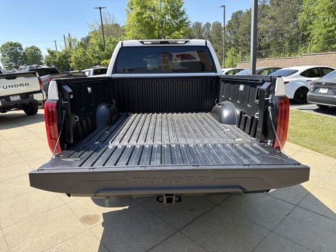 Used 2025 Toyota Tundra SR5 w/ SR5 Premium Package AWD/4WD image 18