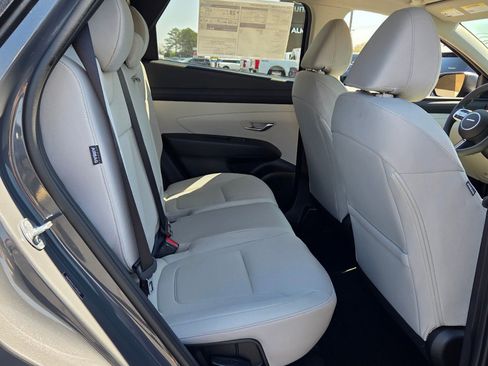 New 2026 Hyundai Tucson SEL image 16