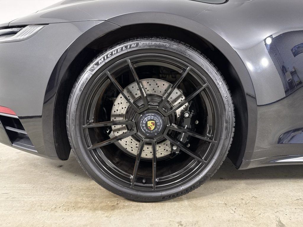 Certified 2024 Porsche 911 Carrera GTS RWD image 16