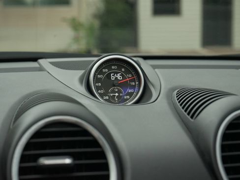 Used 2022 Porsche 718 Boxster GTS RWD image 12