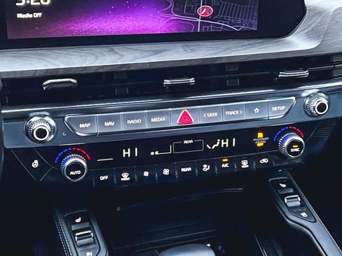 Certified 2025 Kia Telluride SX Prestige X-Line image 21