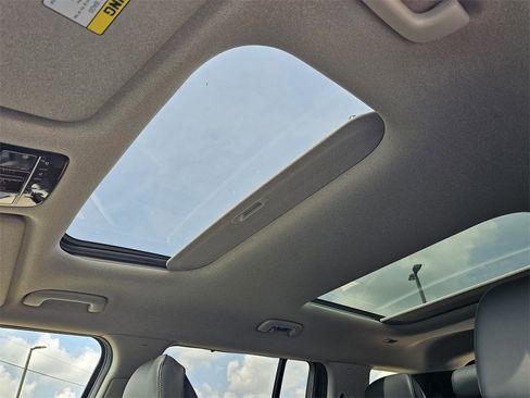 New 2025 Hyundai Santa Fe Limited image 12