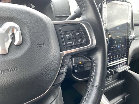 Certified 2022 RAM 2500 Laramie image 24