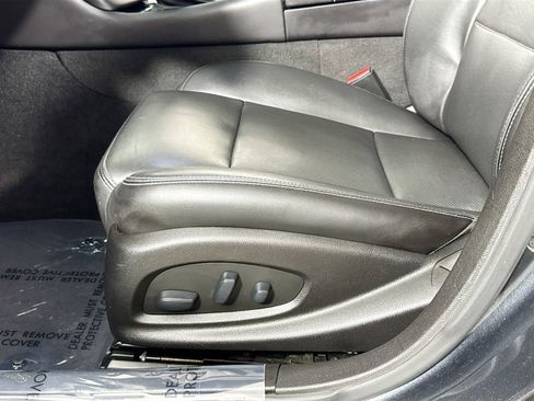 Used 2018 Cadillac CTS Premium Luxury image 26