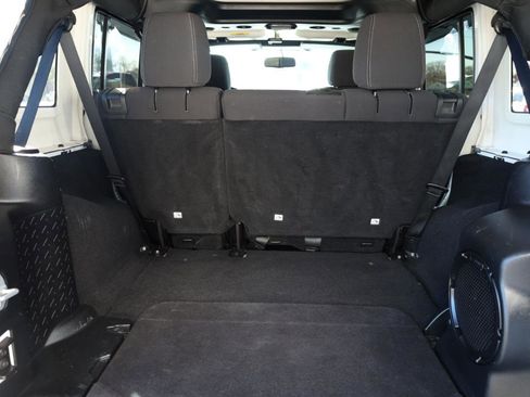 Used 2013 Jeep Wrangler Unlimited Sahara w/ Dual Top Group image 15