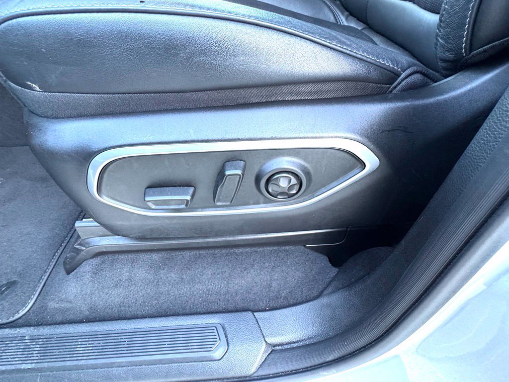 Used 2025 Jeep Wagoneer Series II AWD/4WD image 48