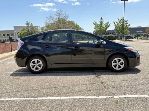Used 2012 Toyota Prius Three FWD image 8